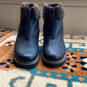 Women’s La CANADIENNE winter boots